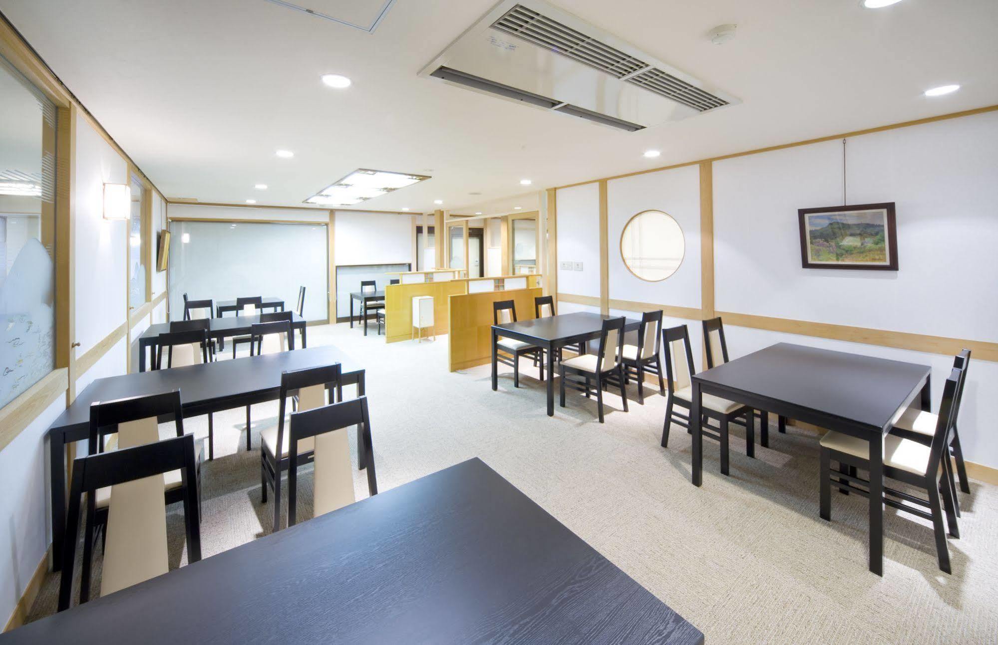 Mikasa Hotel Нара Екстериор снимка